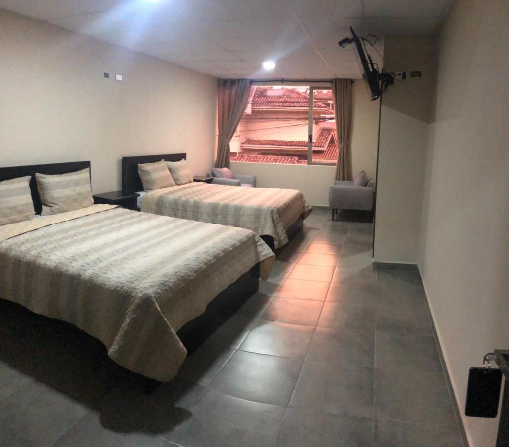 Stelar Hostal Cuenca Kültér fotó